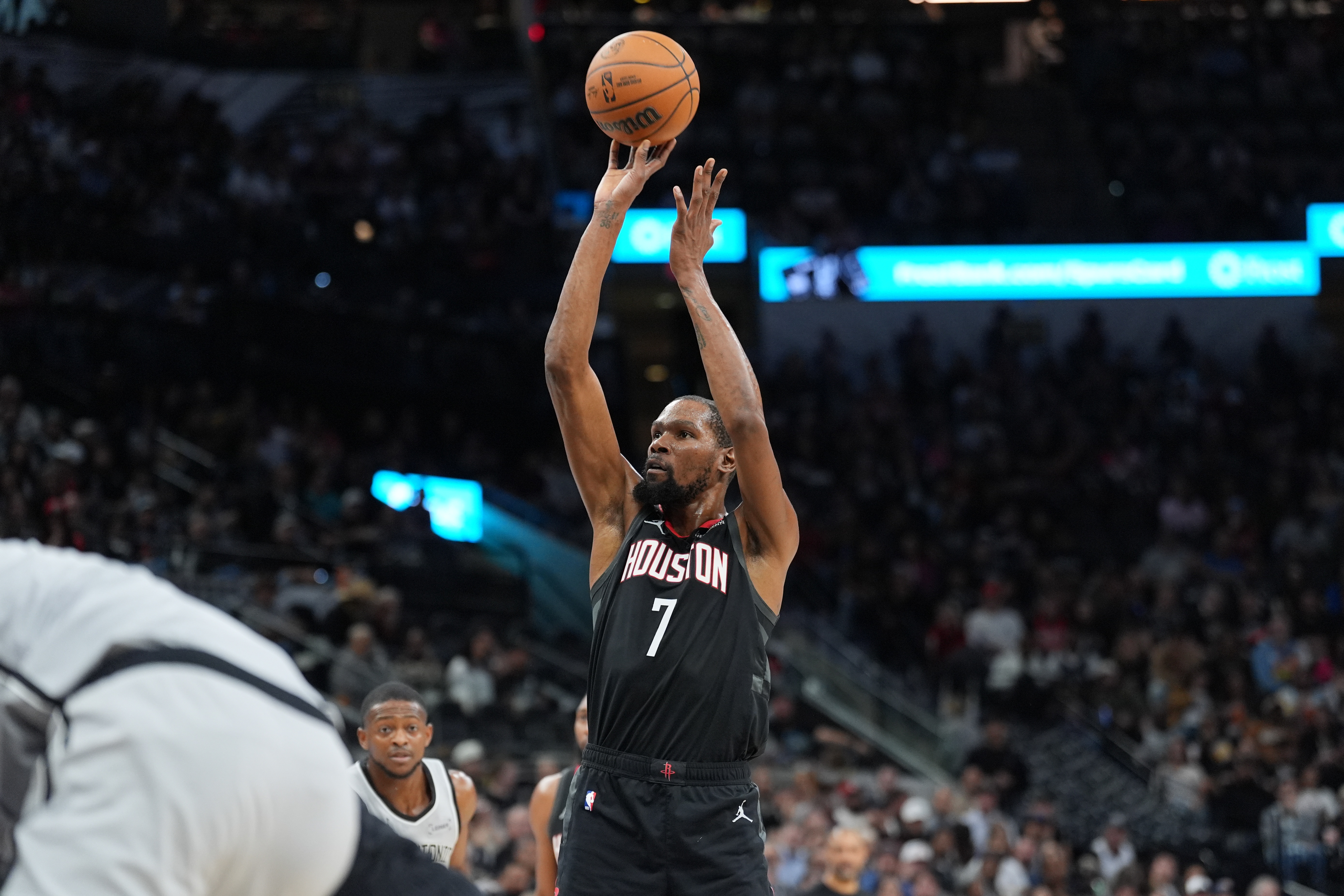 九游-杜兰特生涯第343场至少30分且TS60%+ 历史第二多&amp;詹姆斯411第一